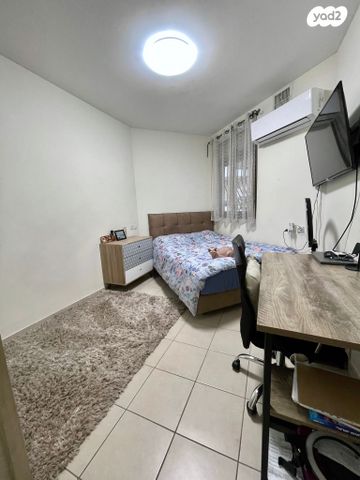 דירה, ד"ר יהודה פרח 8, קרית השרון, נתניה