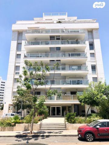 חנה רובינא 19