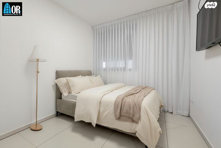 דירה, יעקב דורי, נאות שמיר, רמלה