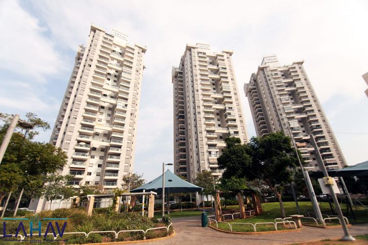 דירה, הקליר, רמת חן ובן ציון, נתניה