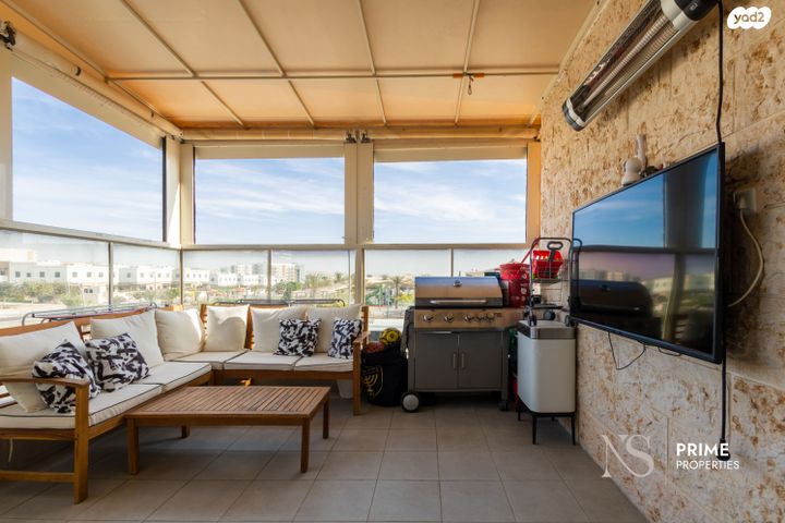 גג/ פנטהאוז, פרופ' עדה יונת 3, השחר, דימונה