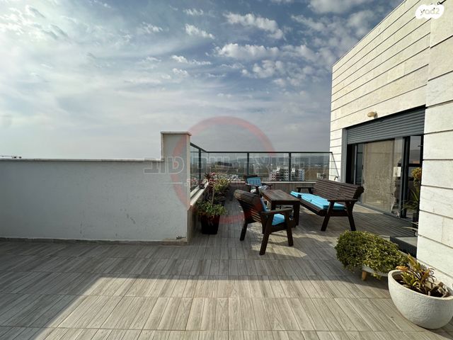 גג/ פנטהאוז, הרב דב הכהן קוק, עפולה הצעירה, עפולה