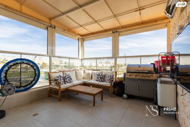 גג/ פנטהאוז, פרופ' עדה יונת 3, השחר, דימונה