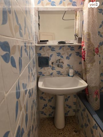 דירה, קיבוץ גלויות 37, עמידר, בת ים