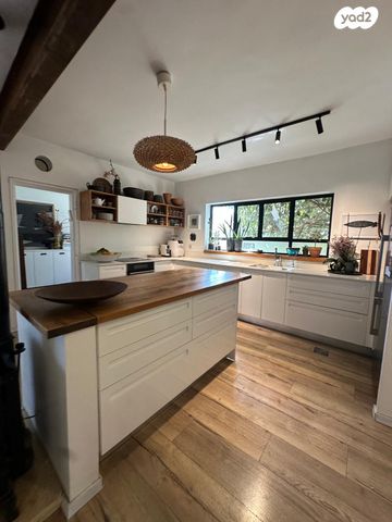 בית פרטי/ קוטג', כפר האורנים, כפר האורנים