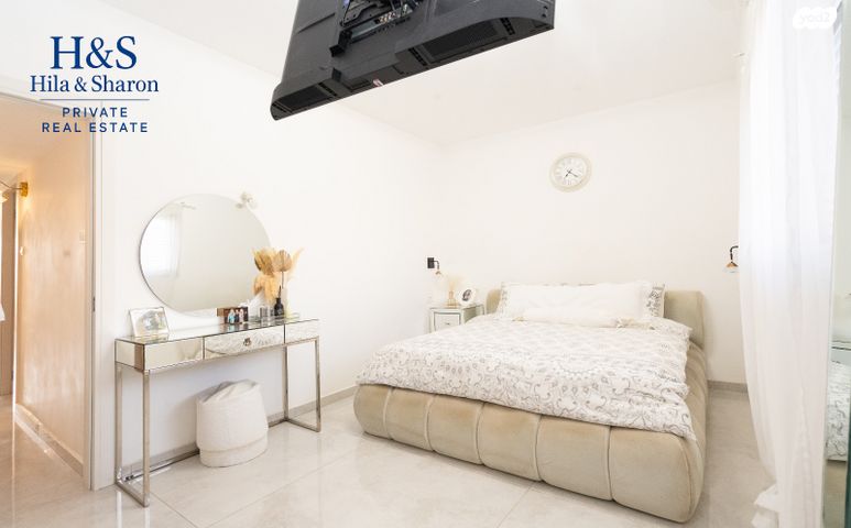 דירה, הרצליה