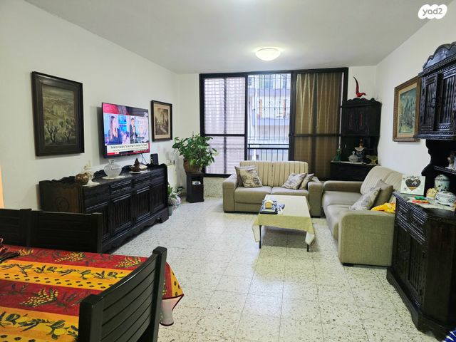 דירה, יוסף פפר 4, תקומה / קרית חזני, פתח תקווה