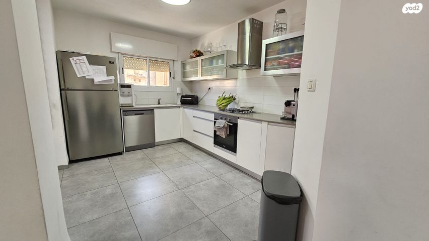 דירה, שמעון דהאן, טבריה