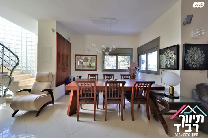 בית פרטי/ קוטג', פייר אוגוסט רנואר, גבעת טל, קרית אתא