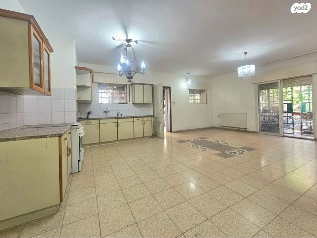 דירת גן, חיים ויטל, גבעת שאול, ירושלים