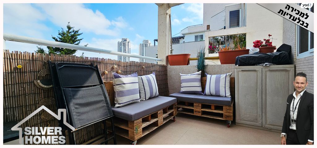 דירה, חבצלת החוף 10, גבעת האירוסים, נתניה