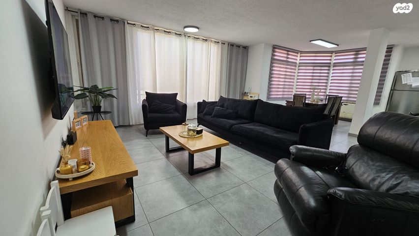 דירה, שמעון דהאן, טבריה