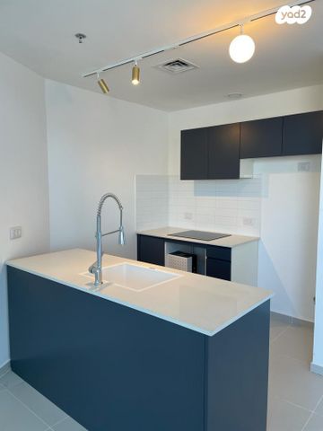 דופלקס, גרציאני יצחק, גני שרונה, קרית הממשלה, תל אביב יפו