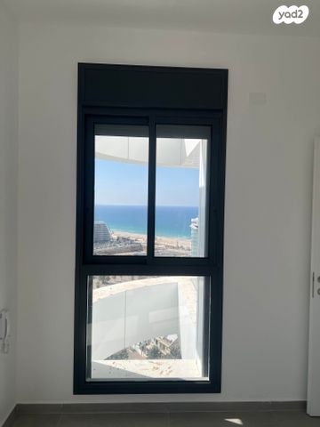 דירה, הפריגטה 5, דרום חדש, פארק הים, בת ים