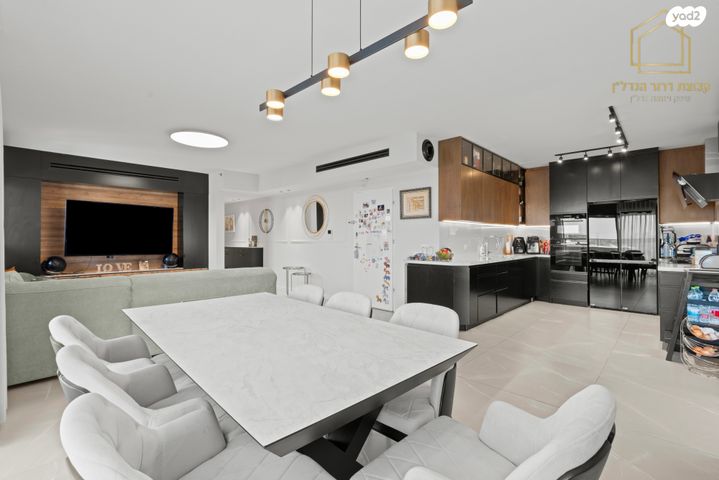 גג/ פנטהאוז, מיכאל סיטרמן, נחלת יהודה, ראשון לציון