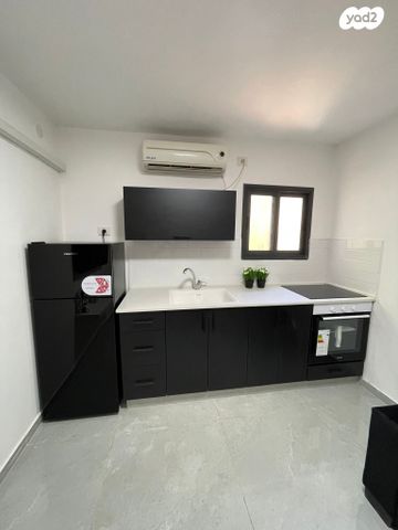 דירה, מבצע עובדה, שכונה ו', באר שבע