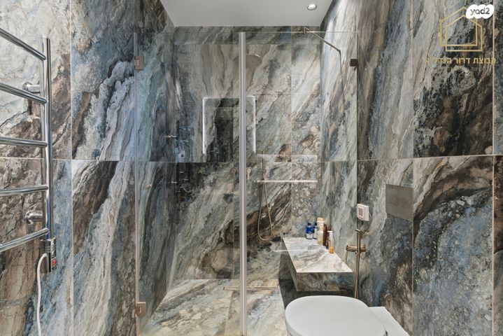 גג/ פנטהאוז, מיכאל סיטרמן, נחלת יהודה, ראשון לציון