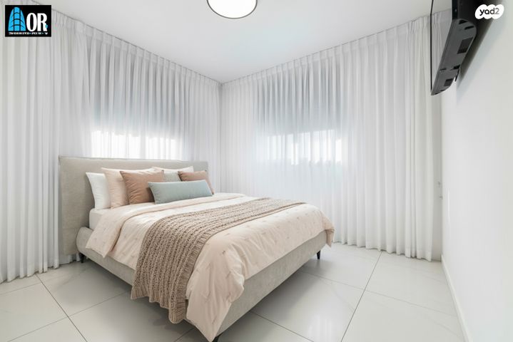 דירה, יעקב דורי, נאות שמיר, רמלה