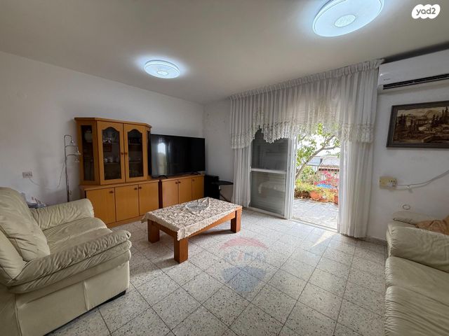 דו משפחתי, יסמין 10, נוף יזרעאל, נצרת עילית / נוף הגליל