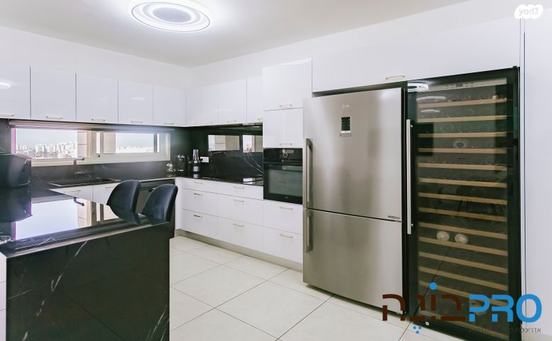 דירה, עין הקורא, אברמוביץ', ראשון לציון