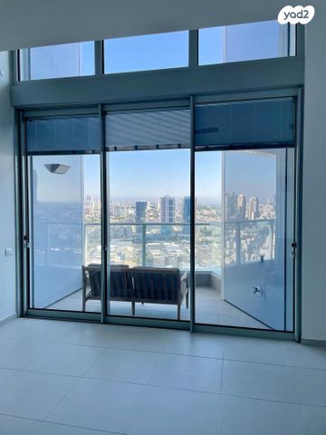 דופלקס, גרציאני יצחק, גני שרונה, קרית הממשלה, תל אביב יפו