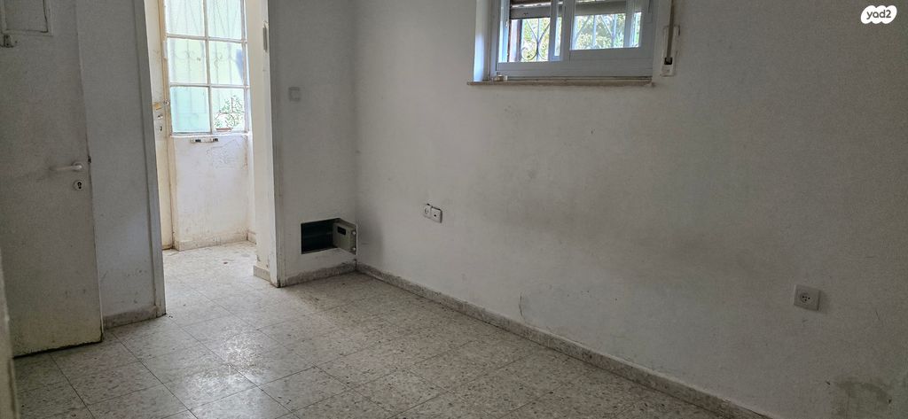 דירה, דהומיי 12, קרית מנחם, ירושלים