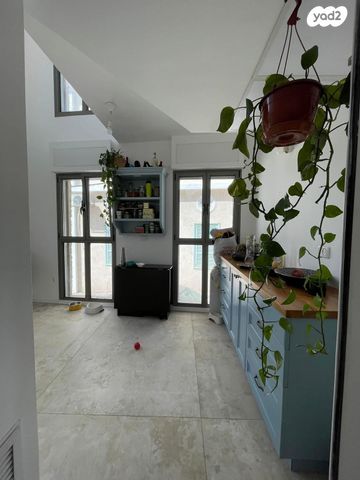 דירת גן, תל אביב יפו