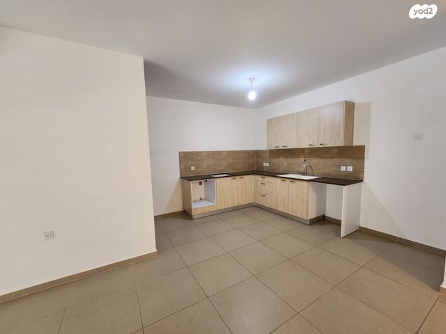 דירה, מעו"ף, חריש