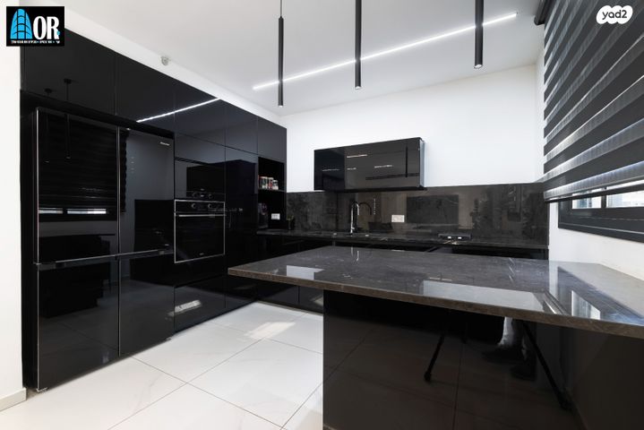 דירה, יעקב דורי, נאות שמיר, רמלה