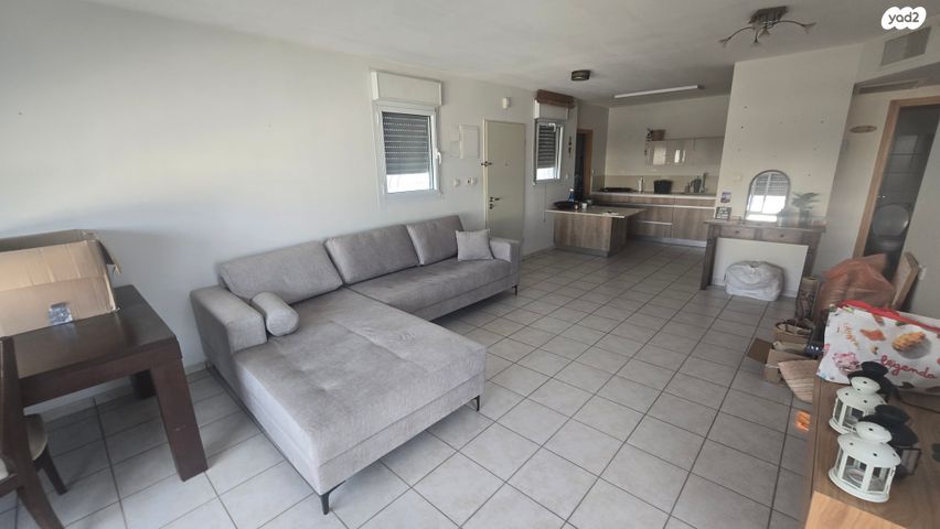 דירה, ישעיהו הנביא, הנביאים, מודיעין מכבים רעות