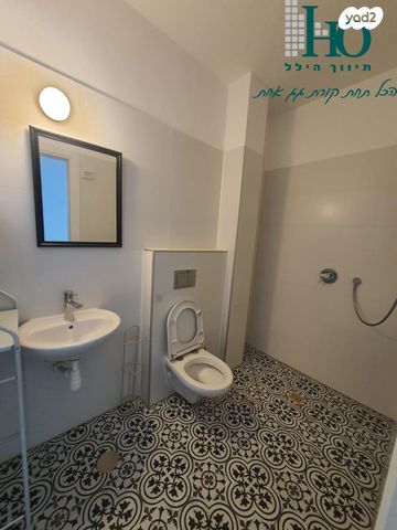 דירה, הכרמל, נאות שז"ר, יבנה