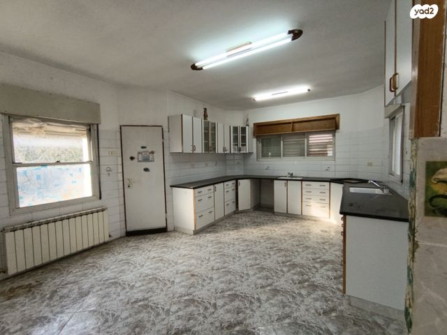 בית פרטי/ קוטג', הרצי"ה קוק 65, קרית ארבע, קרית ארבע