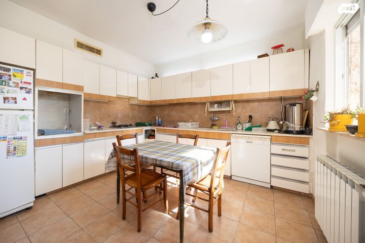 דירה, ניות, ירושלים