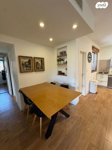 דירה, כפר סבא הצעירה, כפר סבא