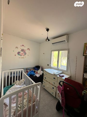 דירה, מרדכי בר מוחא, נשר