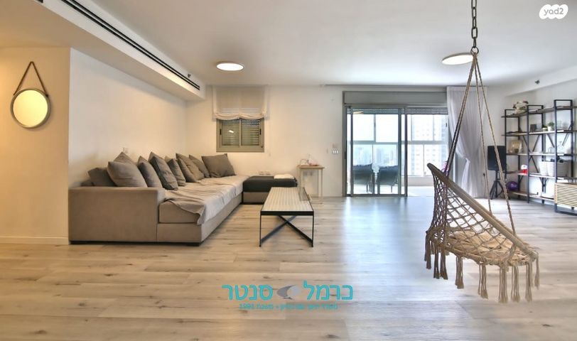 דירת גן, משכנות האומנים, קרית מוצקין