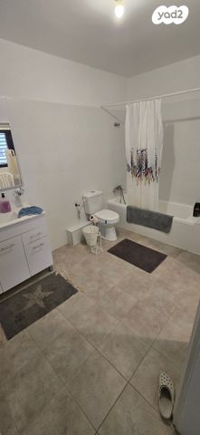 דירה, יוסי בנאי 75, פסגות אפק, ראש העין