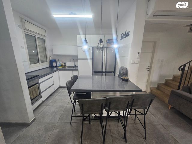 בית פרטי/ קוטג', גן יבנה