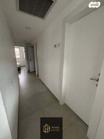 דירה, השופר, כלי שיר, מעלה אדומים