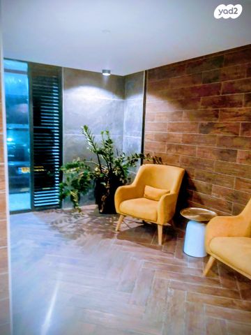 דירה, רעננה