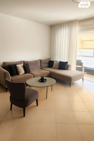 רביבים, גני ראשון