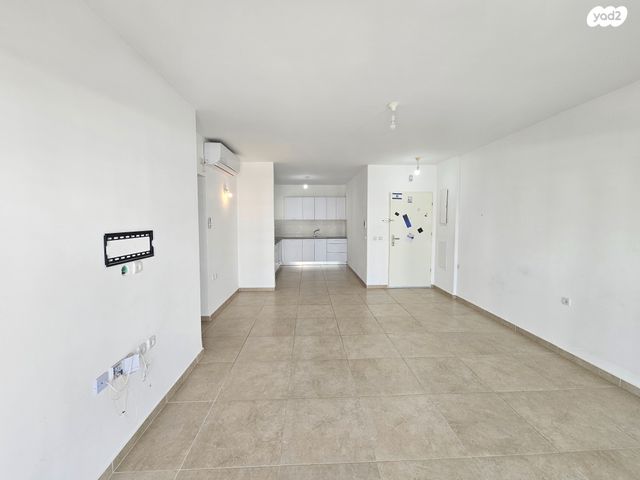 דירה, זית 7, החורש, חריש