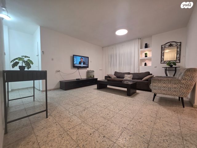 נווה זאב, נאות אילן