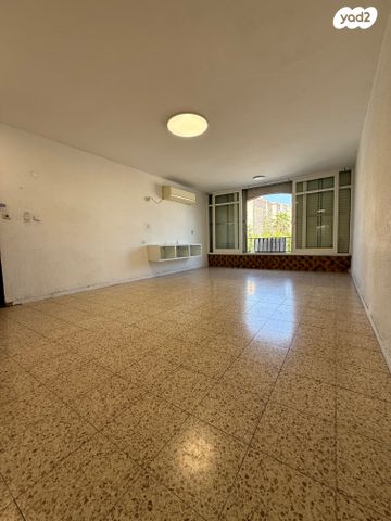 דירה, נייברג, טבריה