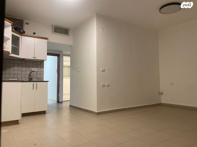 דירה, כפר גלעדי, פלורנטין, תל אביב יפו