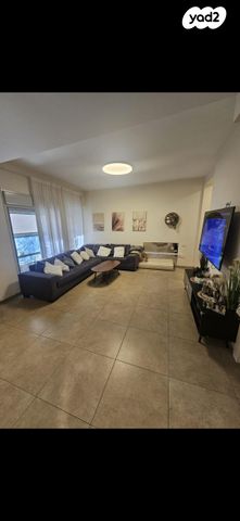 דירה, הרצל, שכונת יהלום, מרכז העיר ב, רמת גן