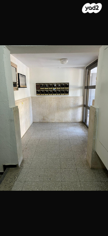 דירה, אבשלום חביב, אשקלון