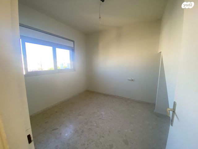 גג/ פנטהאוז, ריינס 33, הצפון הישן - דרום, תל אביב יפו