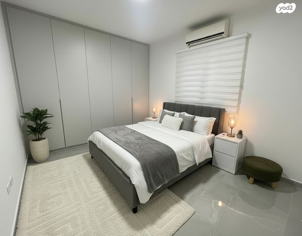 דירה, חביבה רייק, לב העיר, בת ים