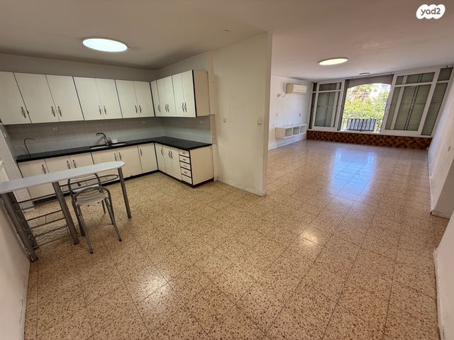 דירה, נייברג, טבריה